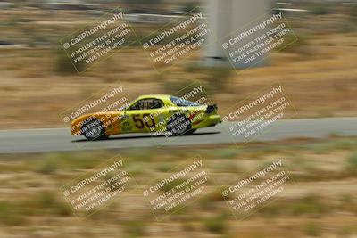 media/May-31-2025-CalClub SCCA (Sat) [[2c1a04e1ee]]/Race/Group 1/Turn 4b/